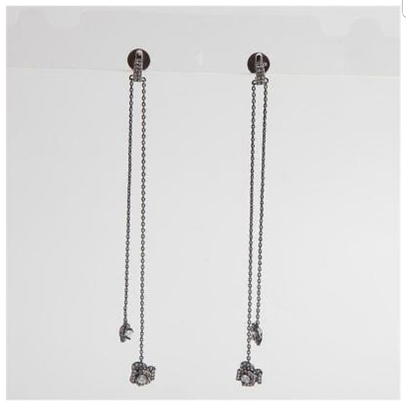 henri bendel Jewelry - Henri Bendel Black Iris Linear Crystal Hemitate